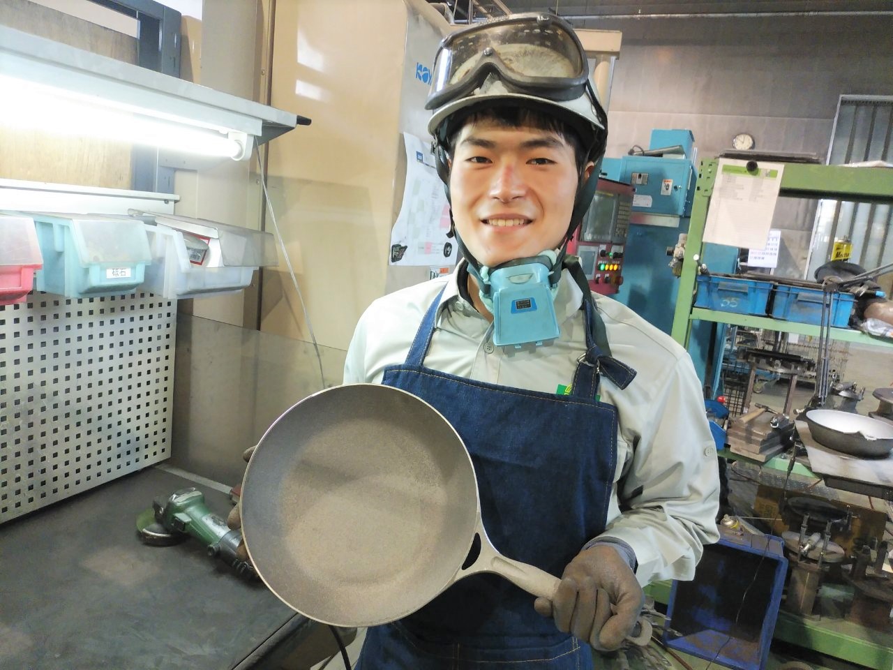 【20代の肖像】vol.7 今までにない鉄器を。 最後の仕上げに想いを込めて。
